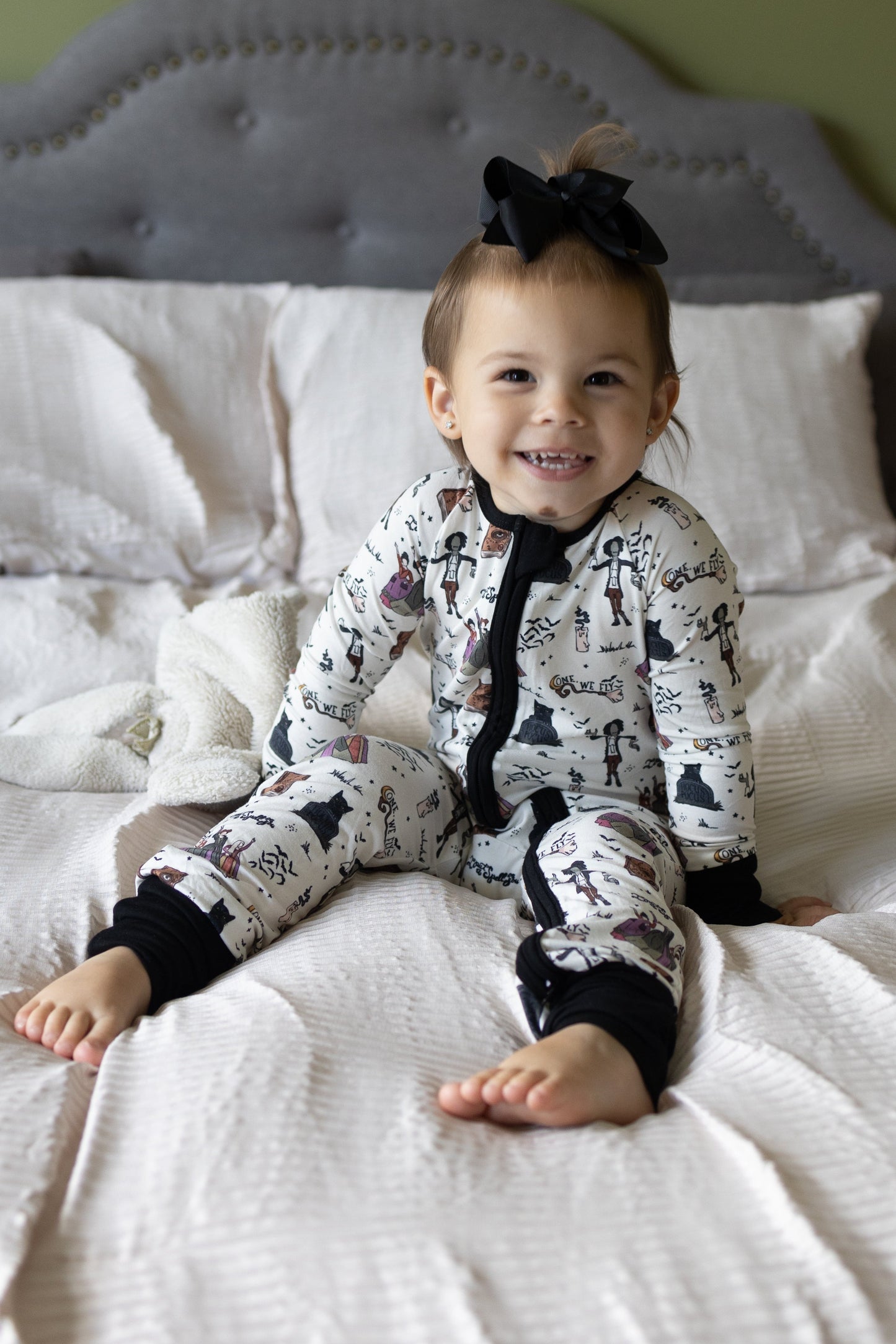 Spooky Spellbound Sisters Zipper Sleeper *RTS*